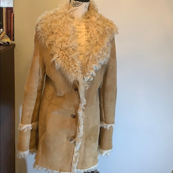 Andrew Marc Jackets & Blazers - GUC Andrew Marc tan shearling jacket